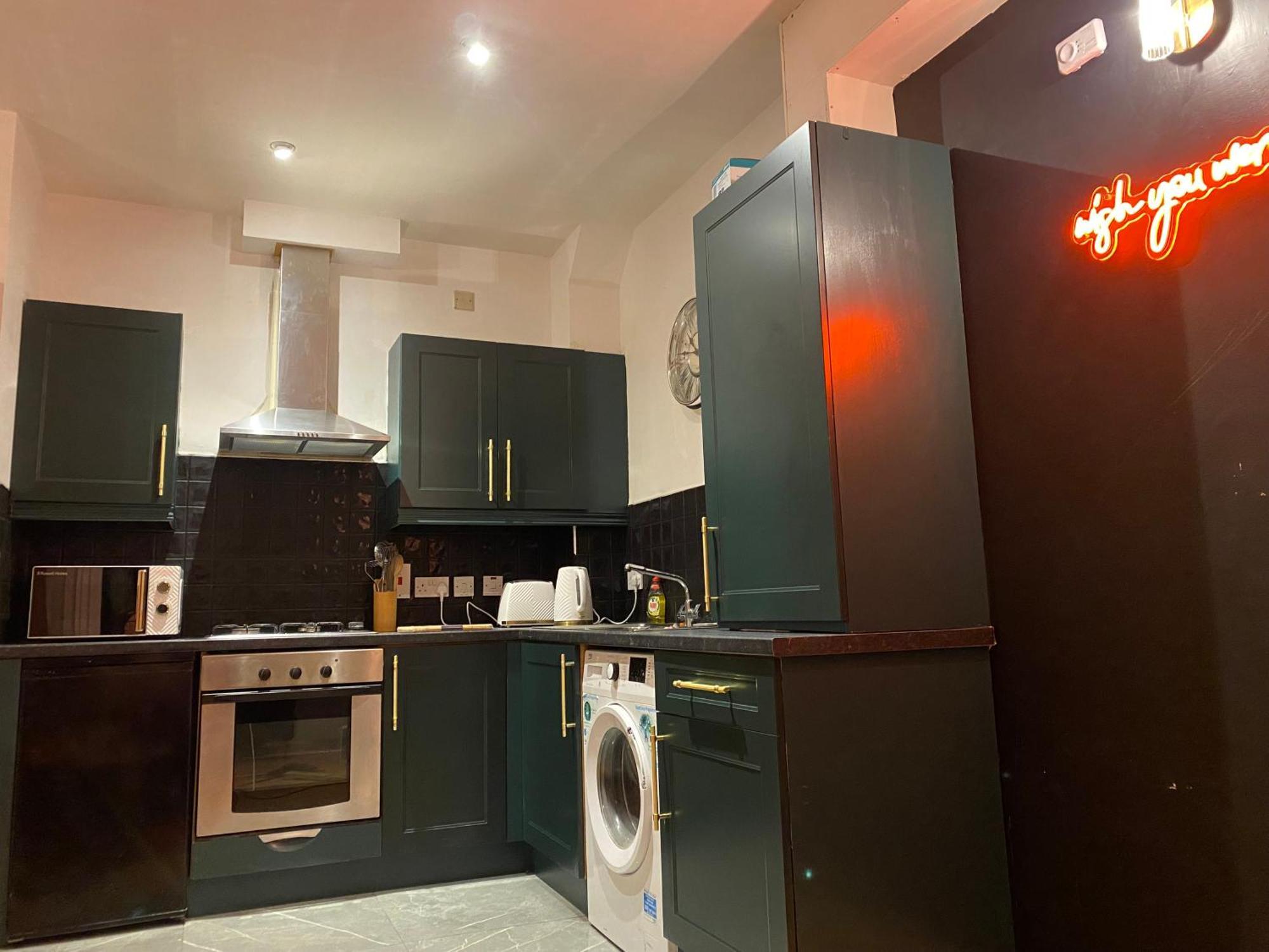 2-bed In Near Centre * Белфаст